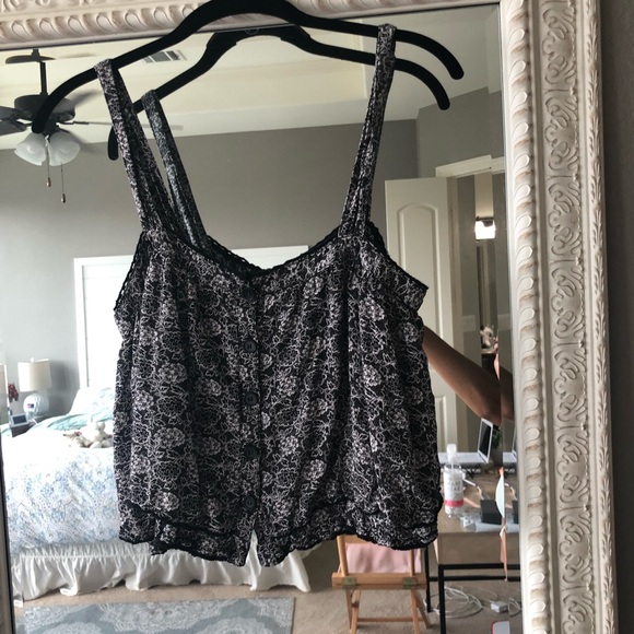 Tank - Picture 2 of 2